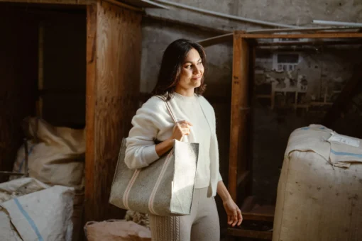 The Wool Bag - Navy Blue - Image 2